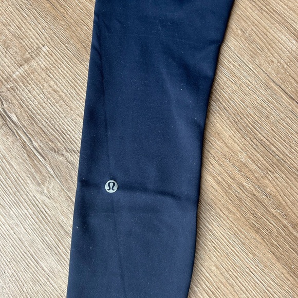 Lululemon Wunder Train High Rise Leggings - Picture 2 of 3
